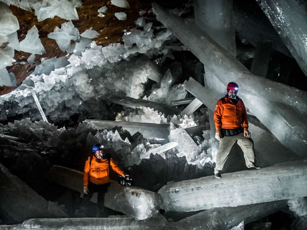cueva de cristales gigantes video