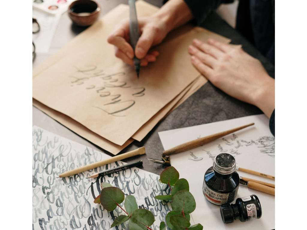 Aprende el arte de la caligrafía con estos tutoriales de hand lettering 0