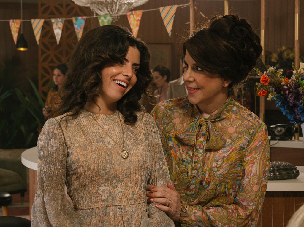 La Casa de las Flores, nuevos personajes