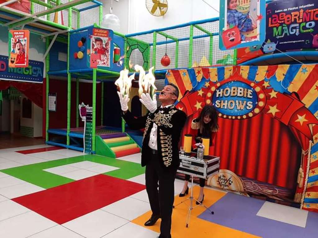 Laberinto Mágico: shows con payasos, magos y más para los niños en casa 1