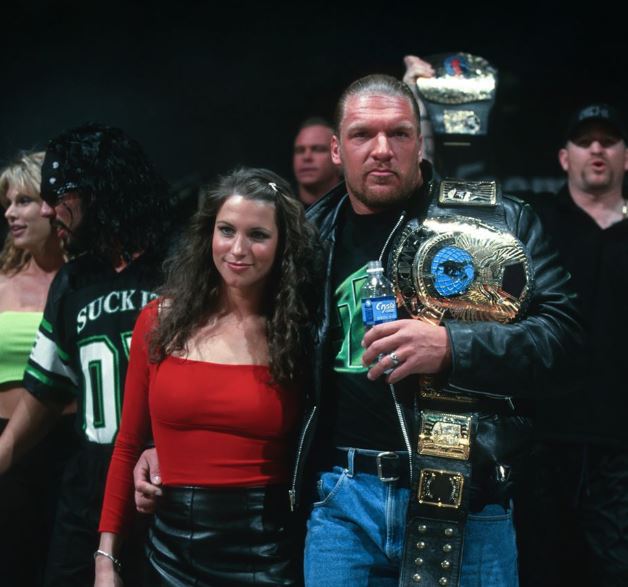 Triple H festeja 25 años en la WWE 3