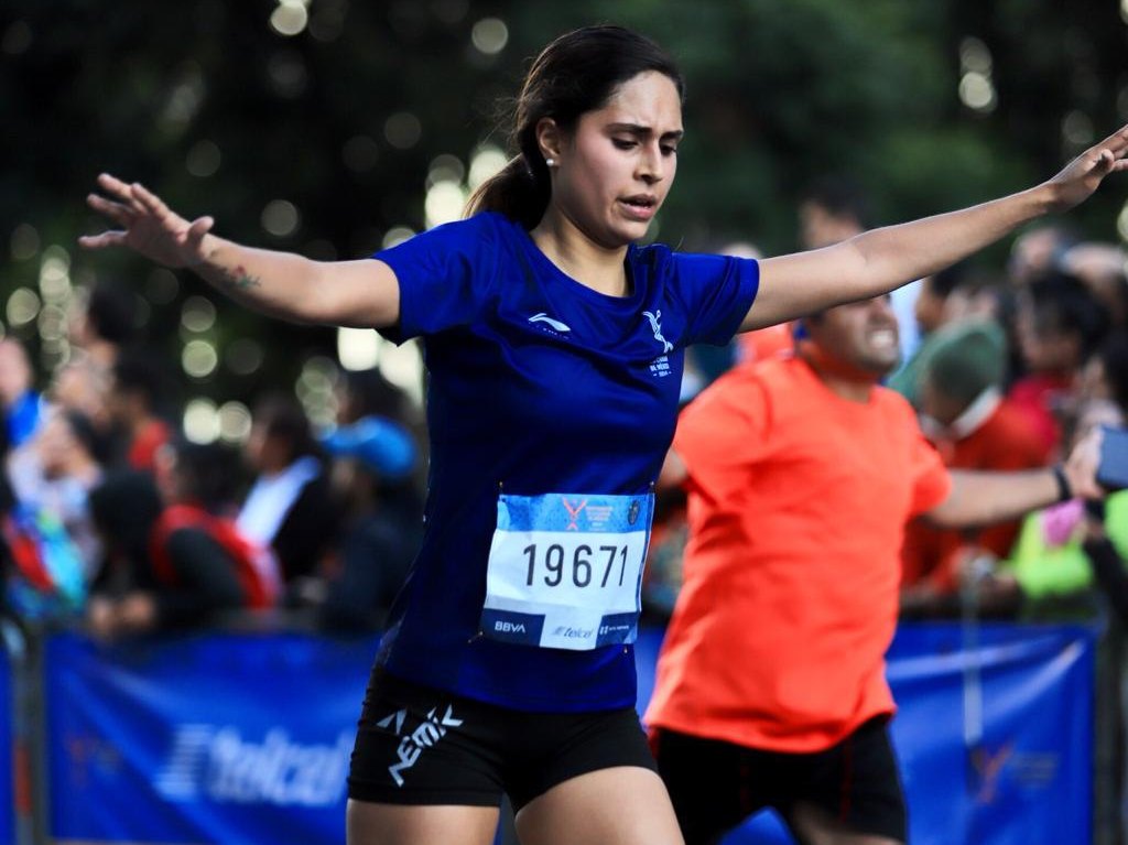 Medio Maratón de la Ciudad de México corredora