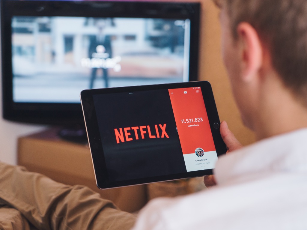 Netflix libera series y documentales gratis en YouTube
