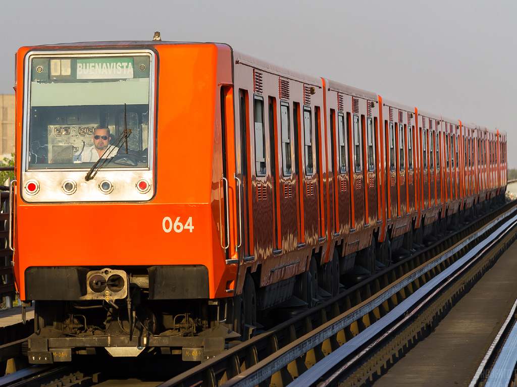 Si viajas en metro será obligatorio el uso del cubrebocas