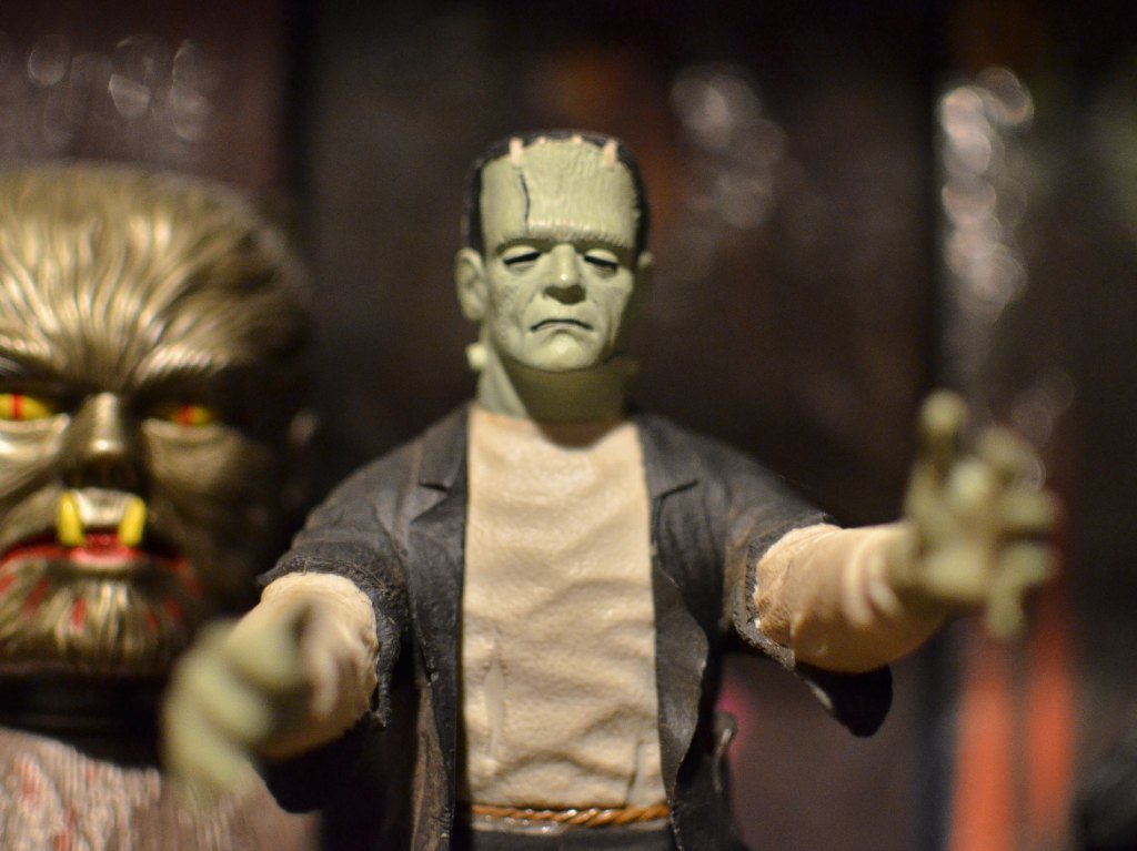 obra Frankenstein juguete