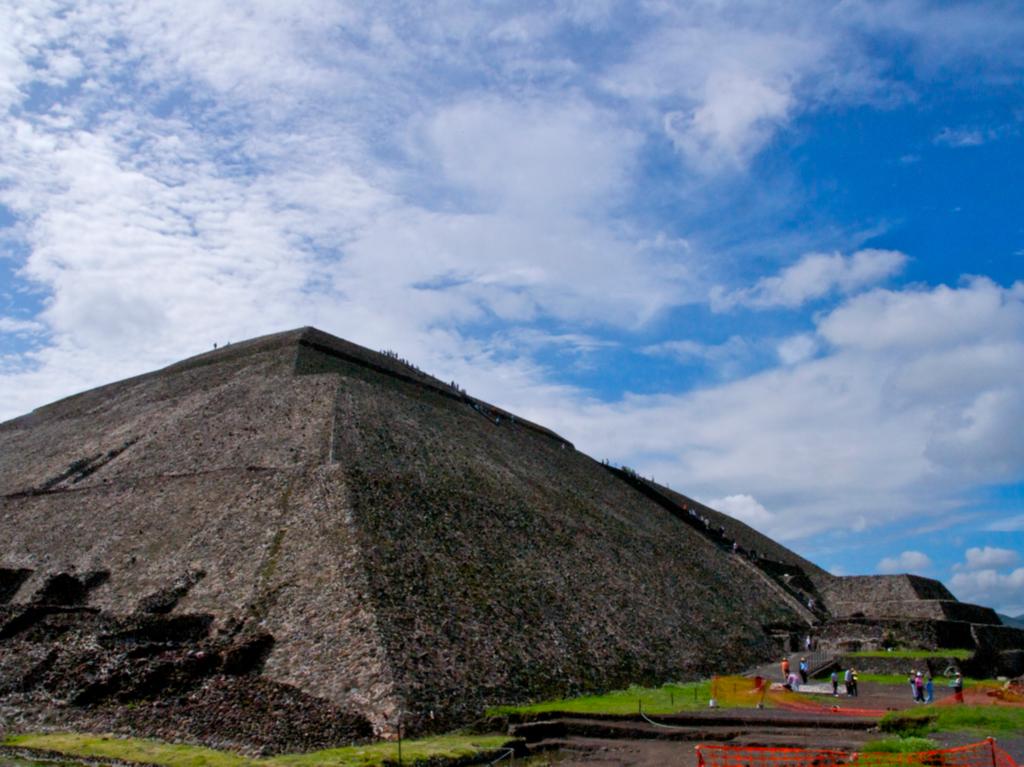 Recorridos virtuales por Teotihuacán tardes