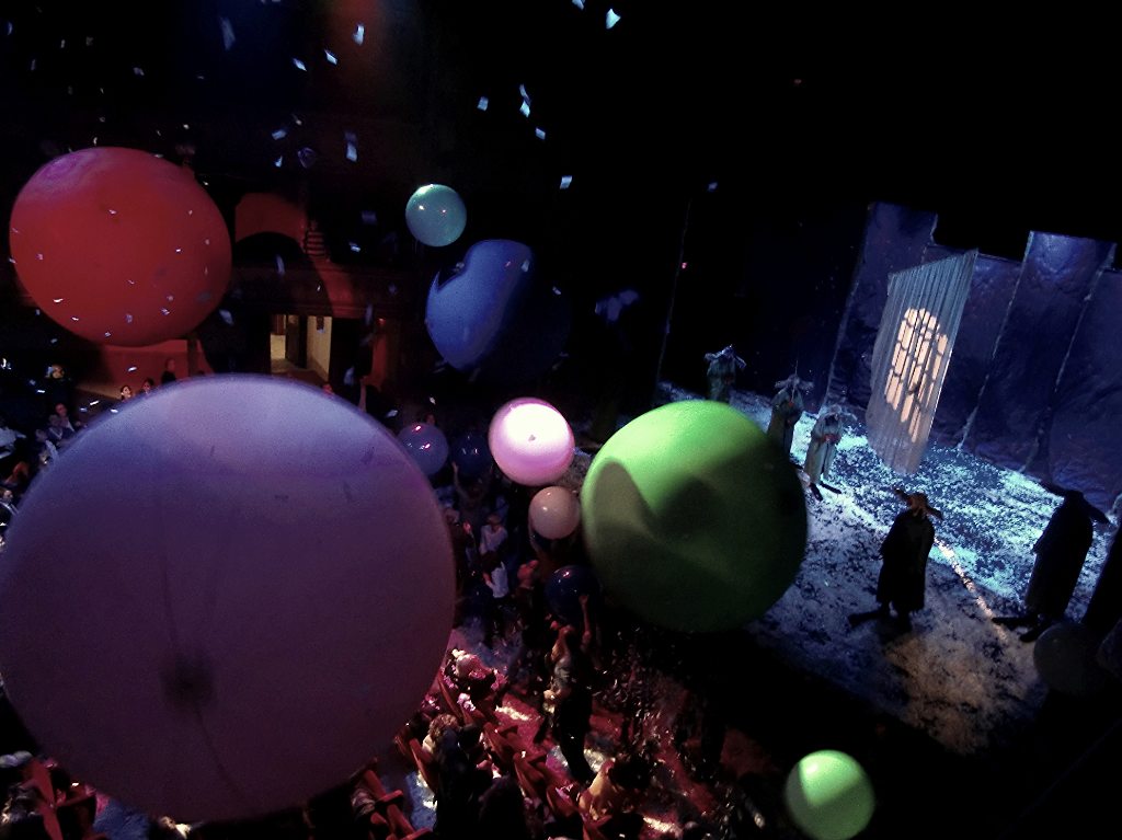 Slava's snowshow online