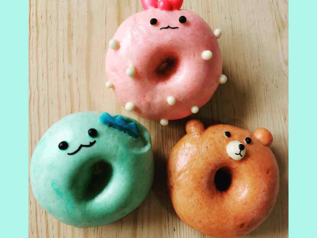 Donas al vapor rellenas de helado, el postre kawaii que llega hasta tu casa