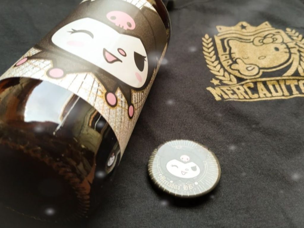 Hello Kitty playera más cerveza