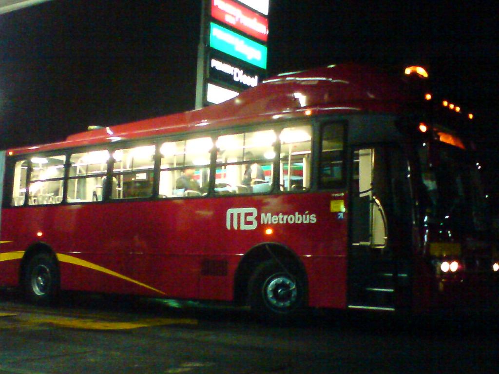 Nueva Normalidad del Metrobus camion