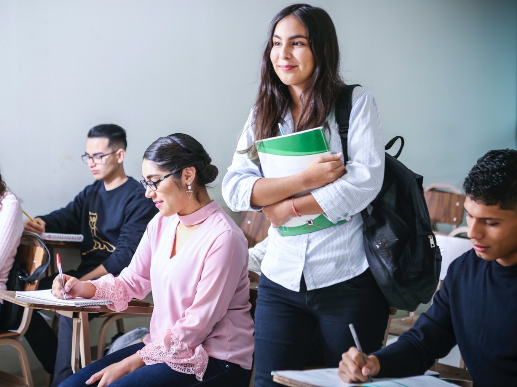 Presentan plan de regreso a clases