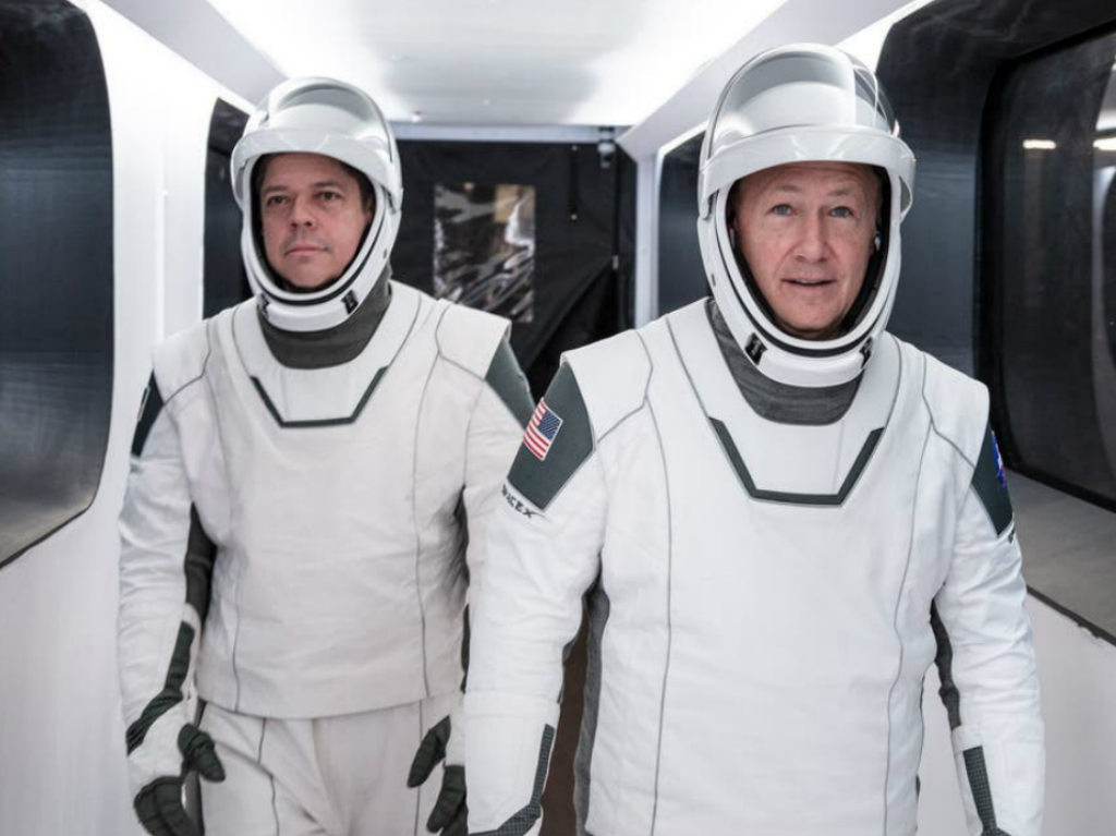 space x trajes espaciales