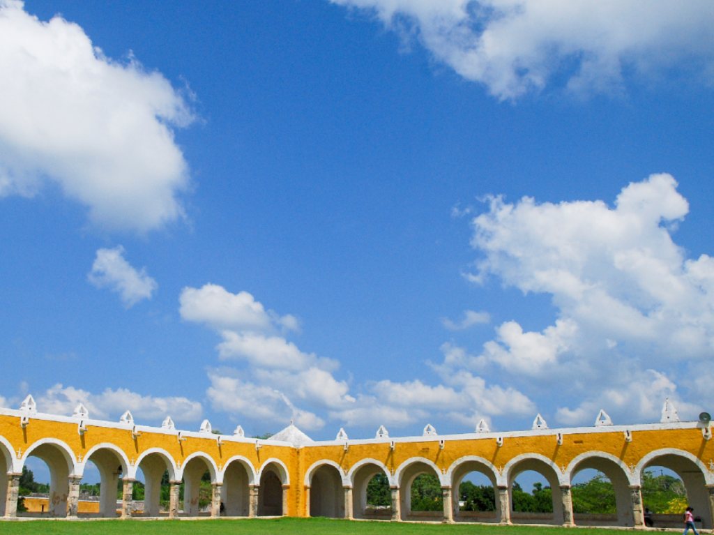 Viaja a Yucatán convento