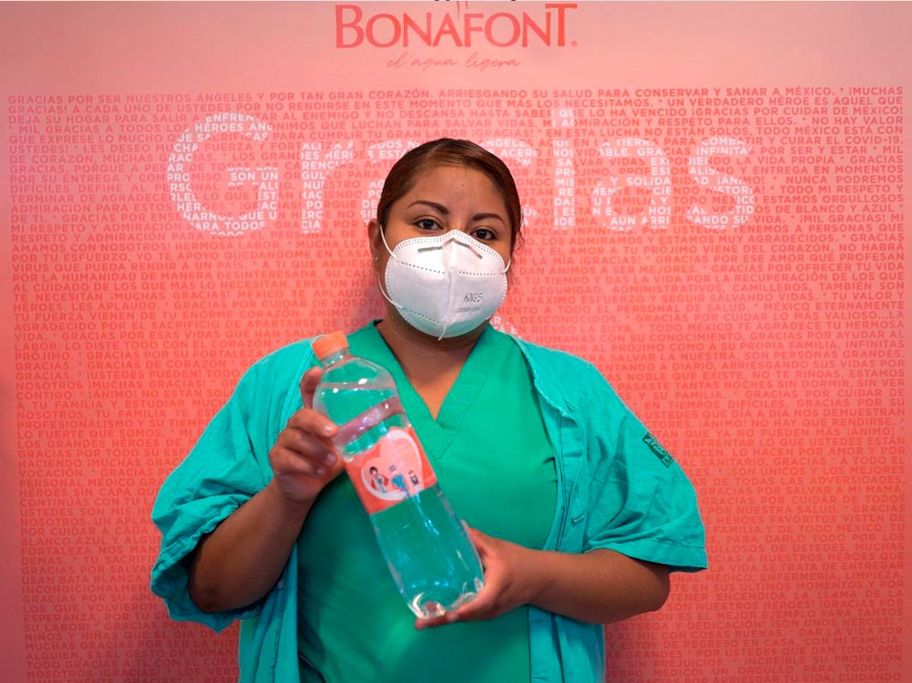 3-bonafont-homenaje-personal-salubridad