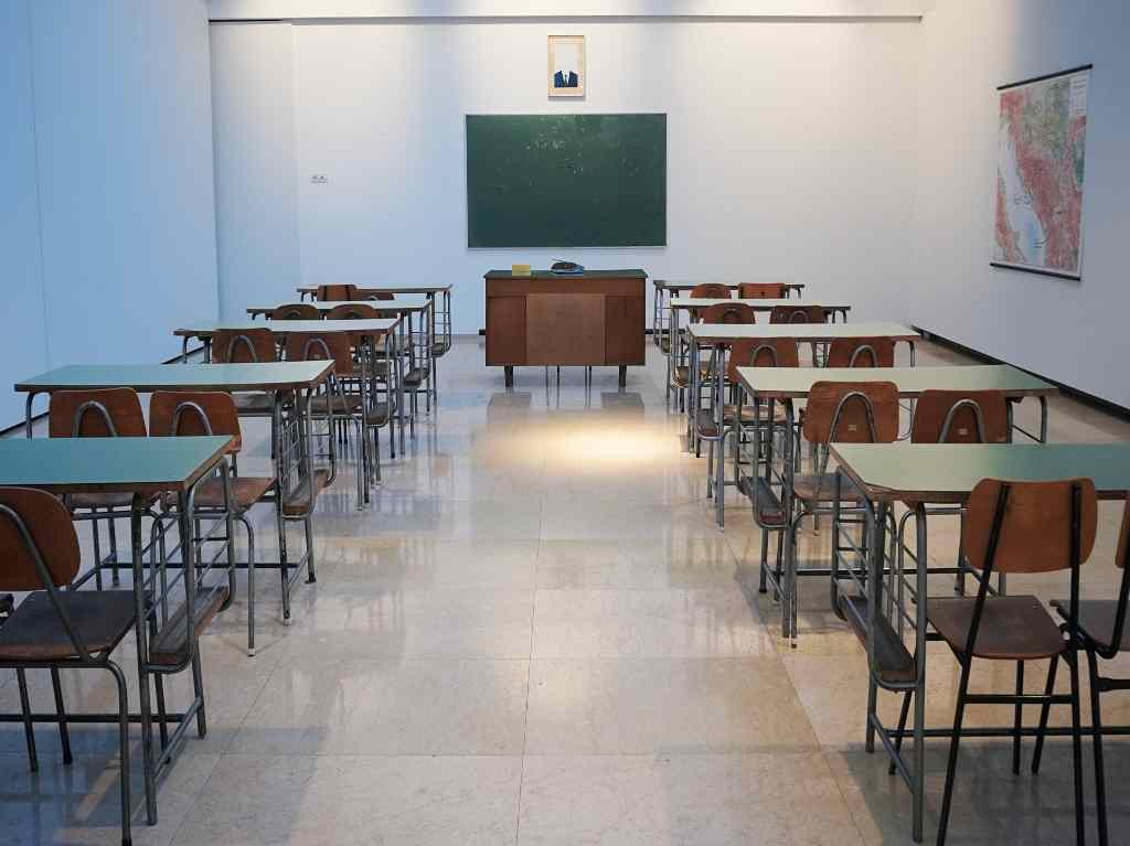 escuela-bancas