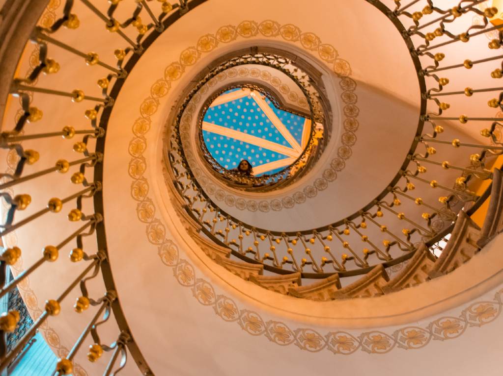 Hotel Museo escaleras