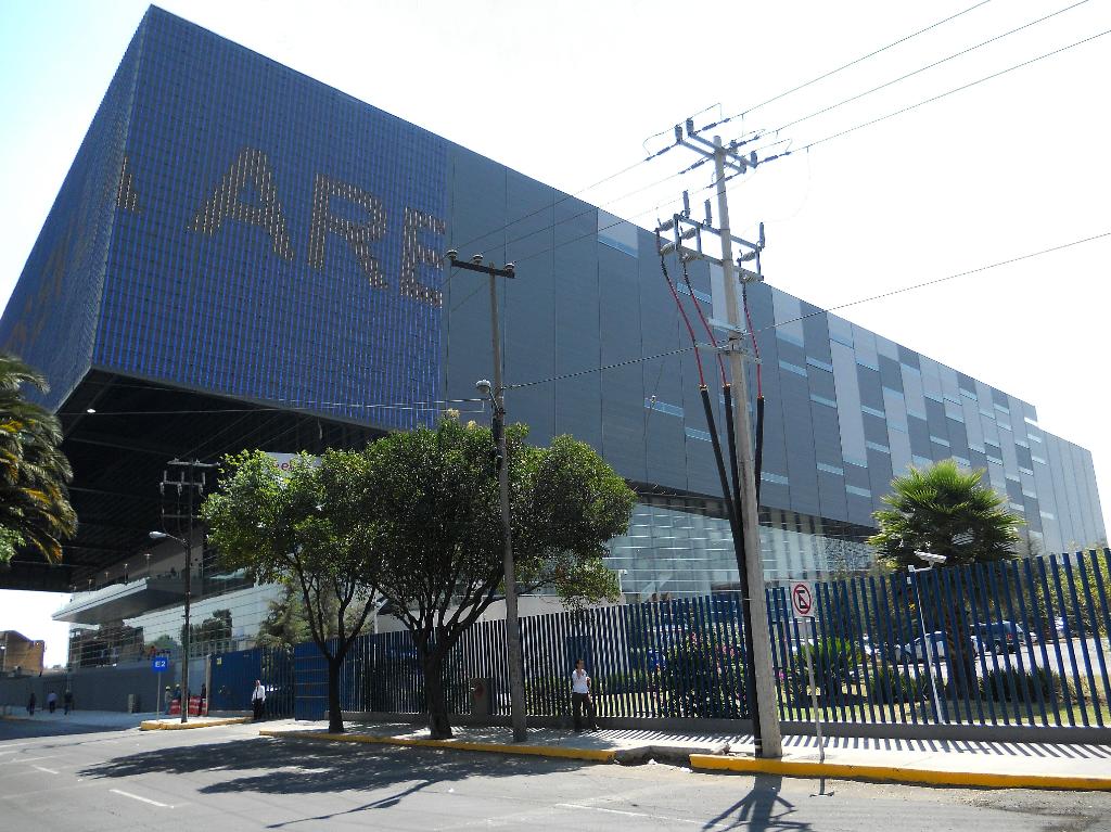 La Arena Ciudad de México se convierte en autocinema y autoteatro