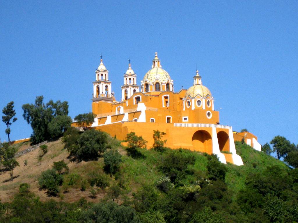 la pirámide más grande del mundo templo