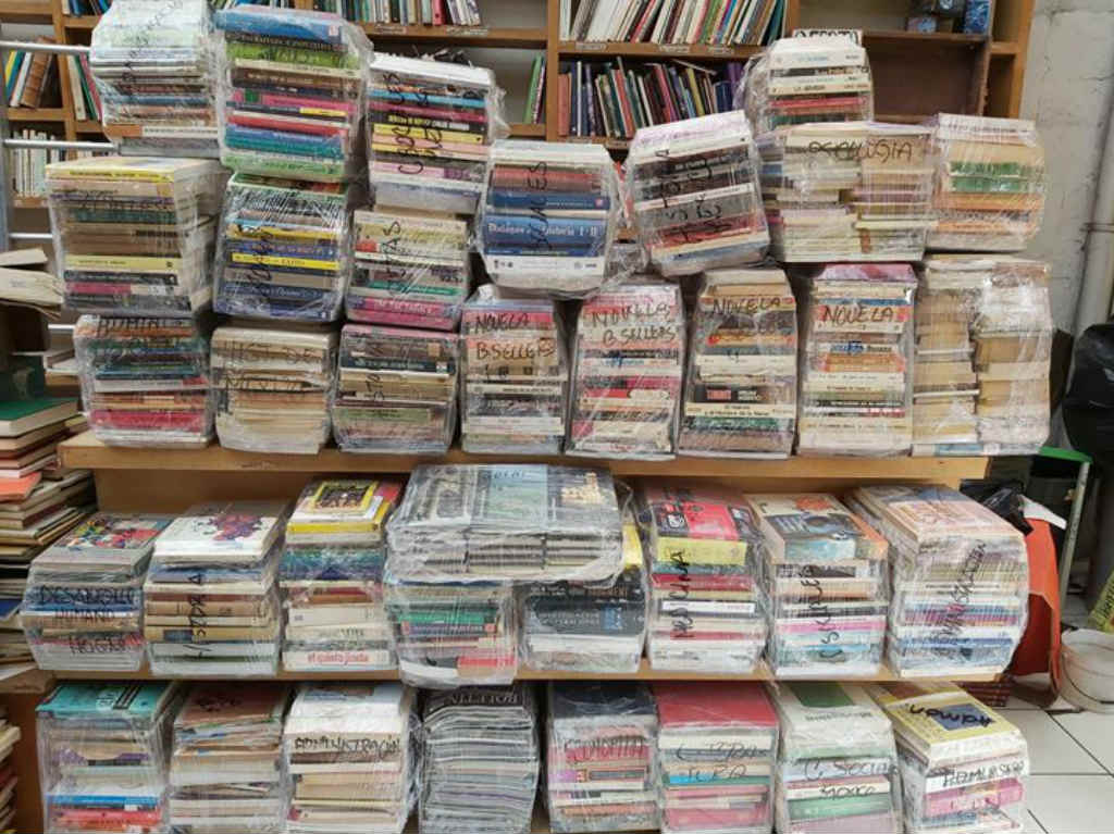 Lugares donde comprar libros baratos en la CDMX - Cultura Colectiva