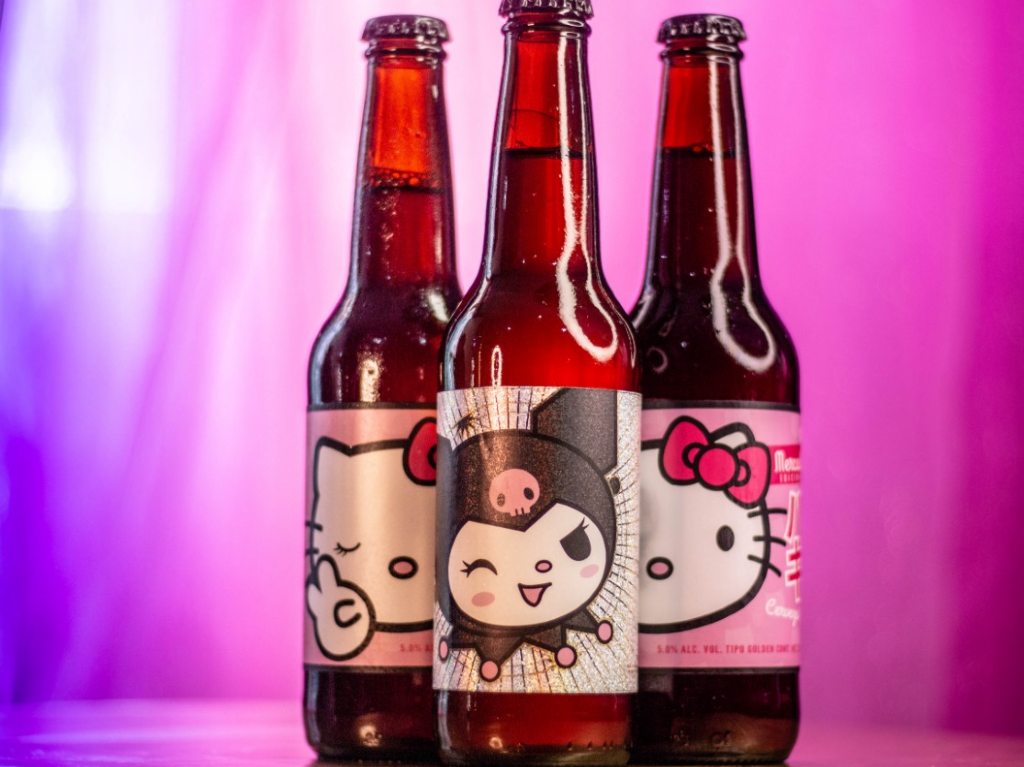 Mercadito de Hello Kitty botellas