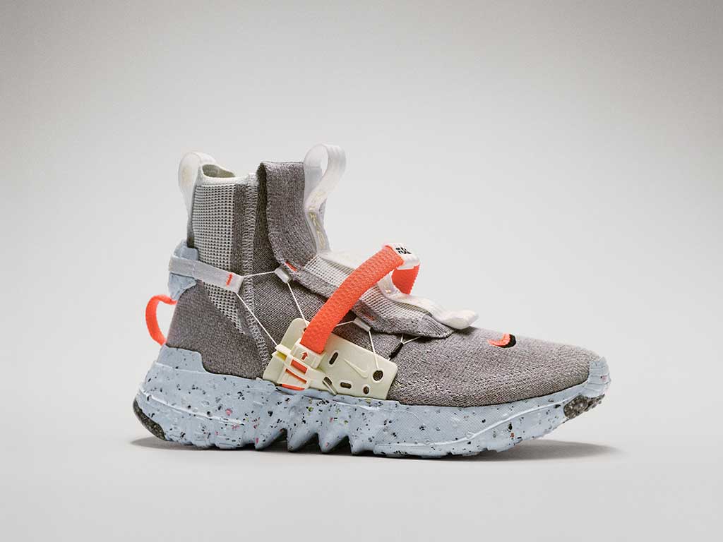 Nike Space Hippie: sneakers creados con productos reciclados 2