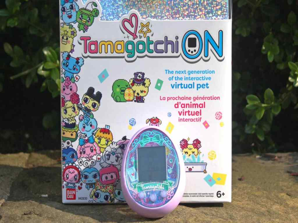 ¡Regresa el Tamagotchi de los 90s! Ahora podrá casarse y tener hijos 1