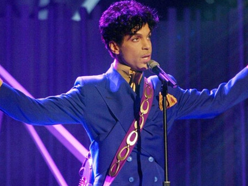 Transmitirán el concierto homenaje a Prince en TV