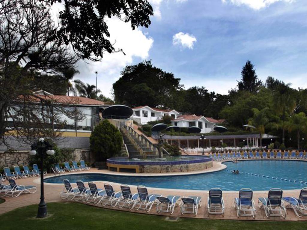 hotel-ixtapa-spa-resort
