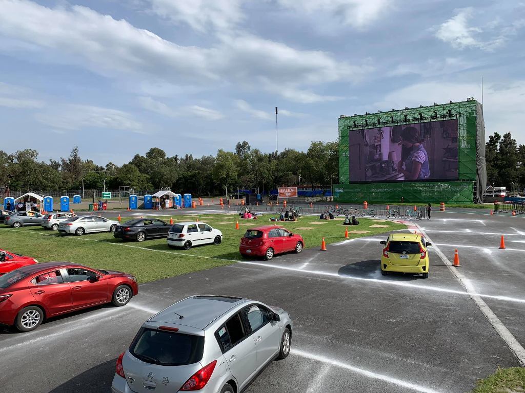 Autocinema Mixhuca en el Autodromo