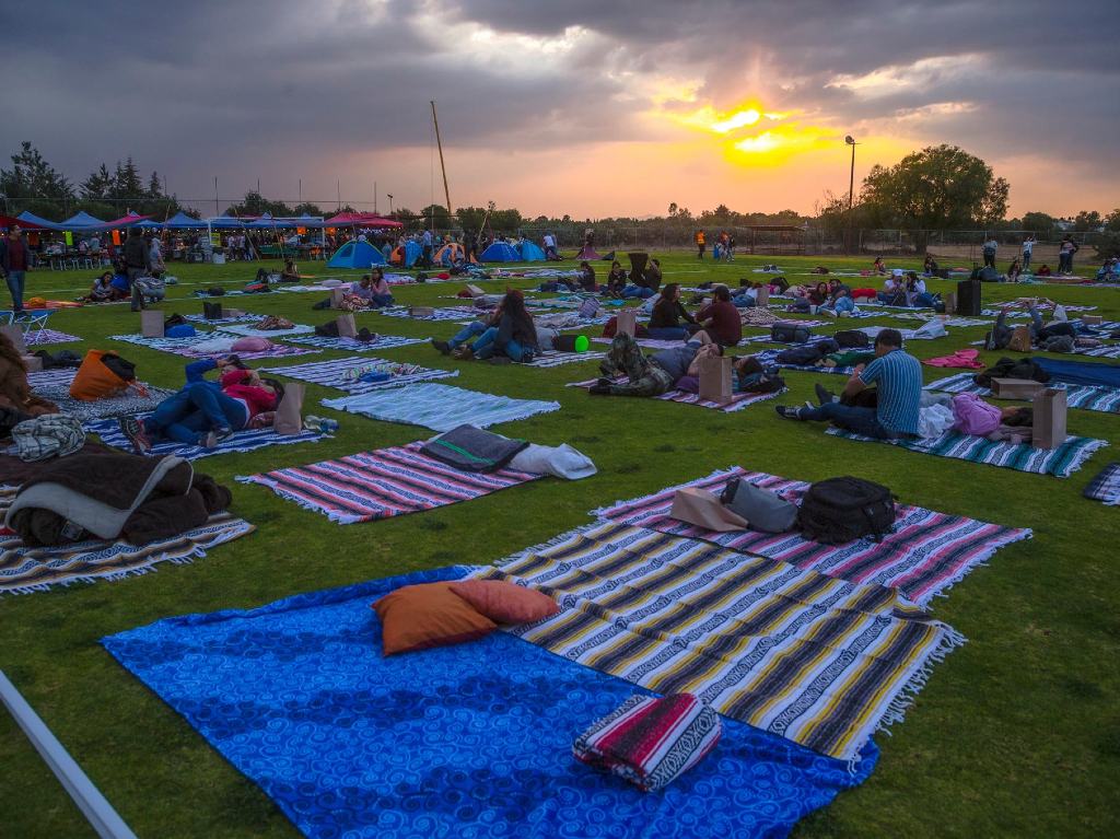 Cine camping y picnic en Teotihuacán regresa