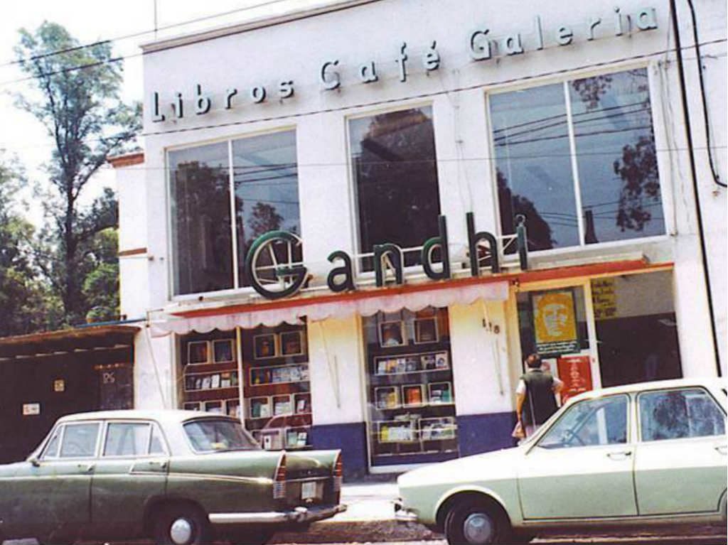 libreria gandhi cerrara