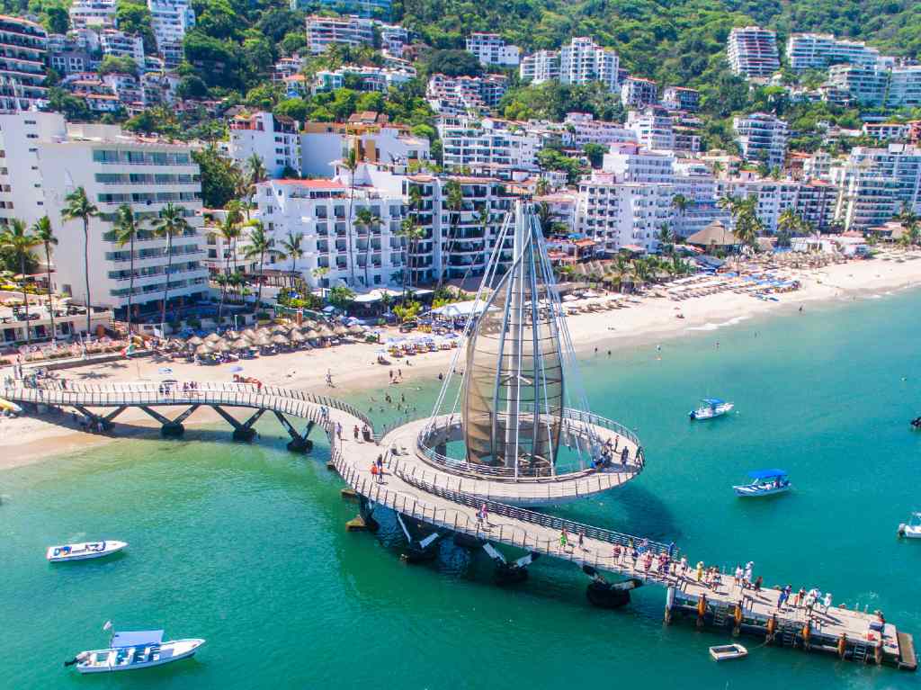 Vallarta es reconocida entre las Mejores Playas Gay del Mundo