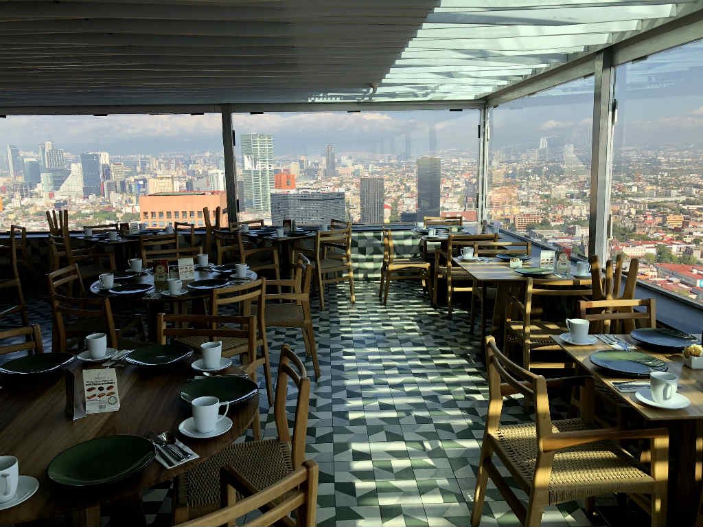 ¿Qué medidas sanitarias deben seguir los restaurantes para reabrir?