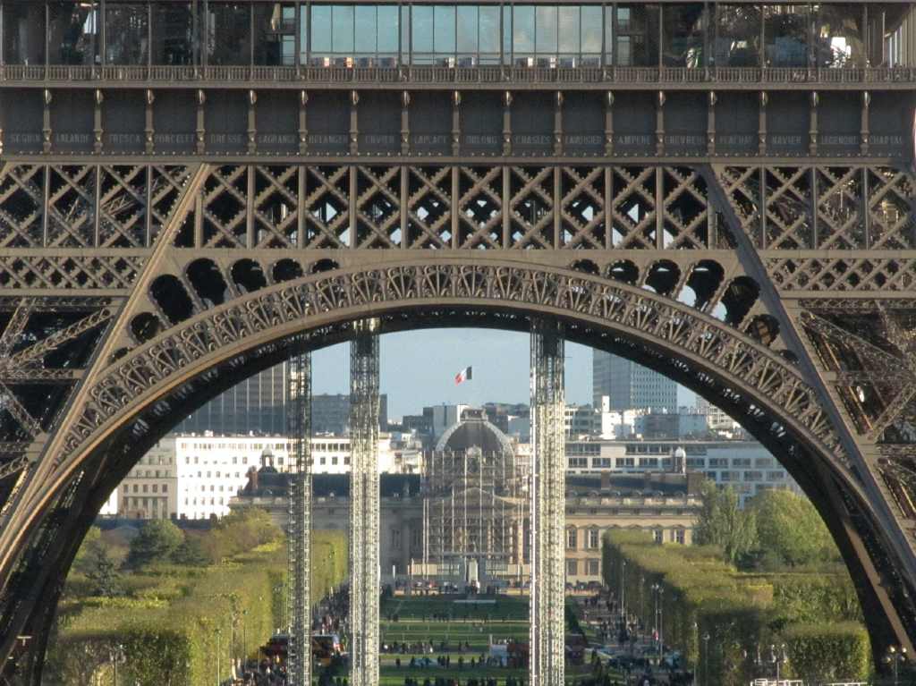 Unión Europea Torre Eiffel