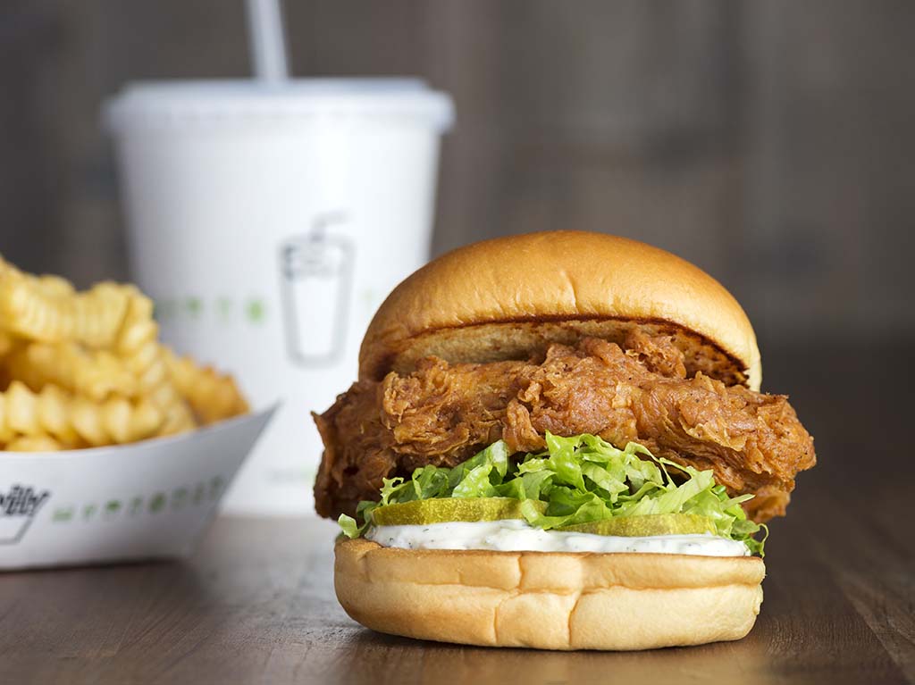 Chick n Shack la hamburguesa de pollo frito de Shake Shack 0