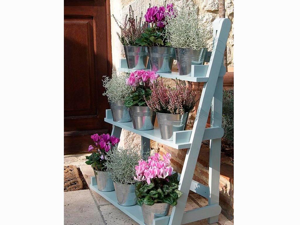 escaleras-para-flores-flores-artificiales-rosedal