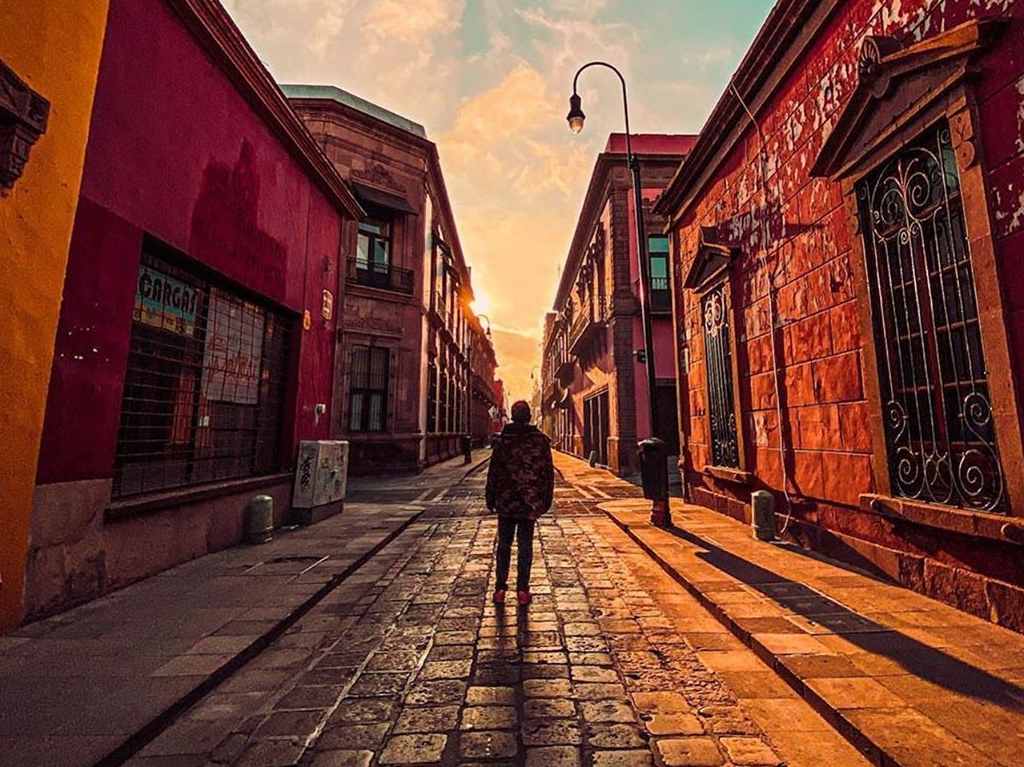 Fiesta de Luz en San Luis Potosi callejón