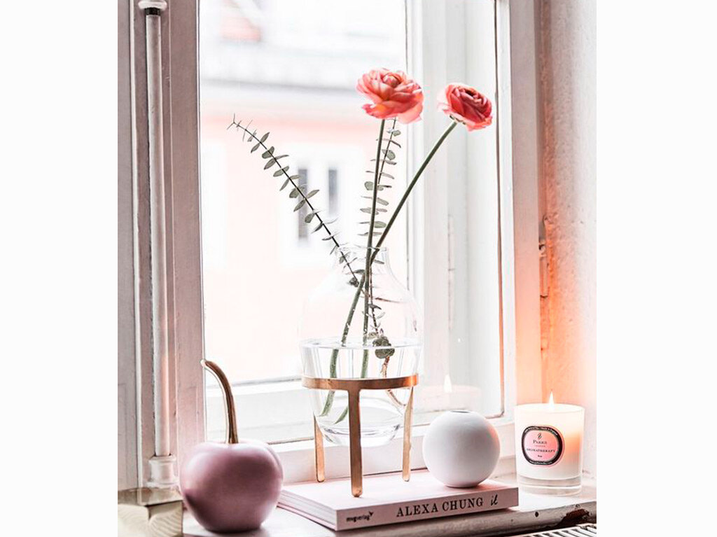 floreros-transparentes-flores-artificiales-rosedal