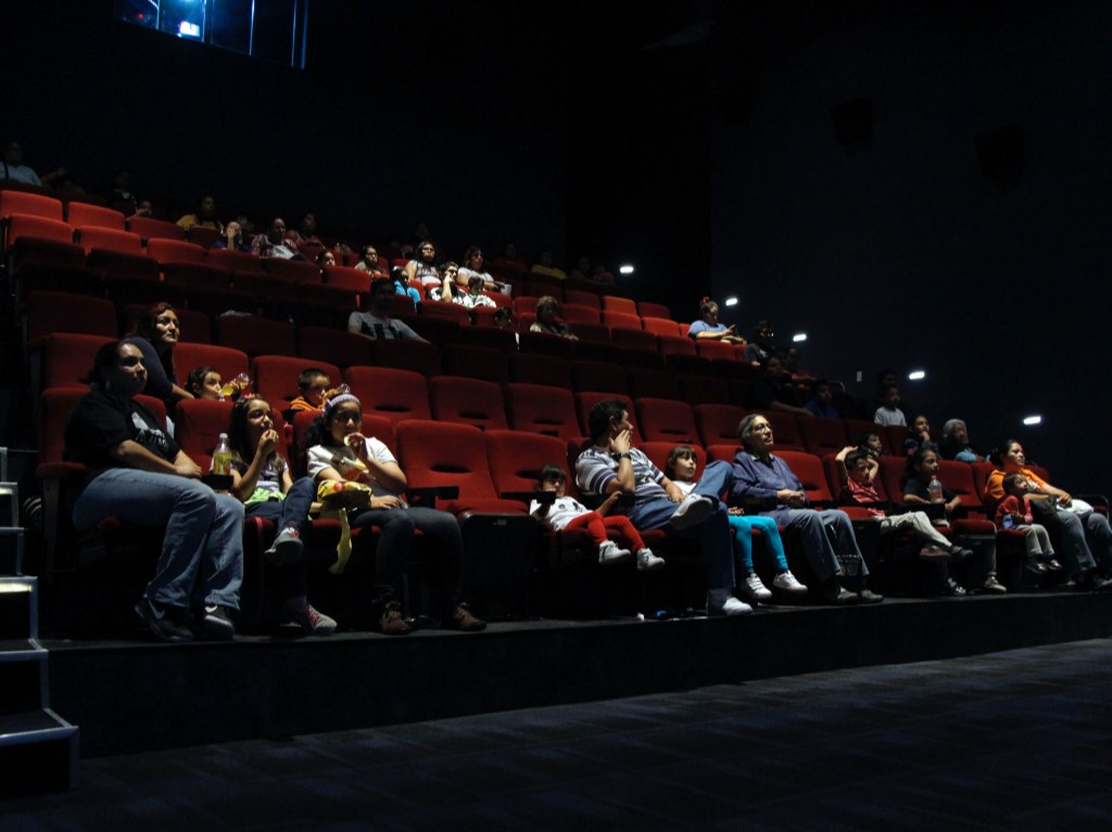 Reapertura de cines con semáforo naranja