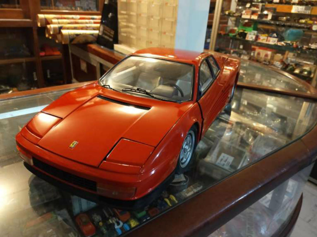 Roban Ferraris de colección del Museo del Juguete Antiguo