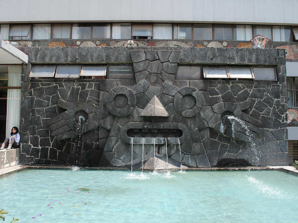 unam biblioteca central