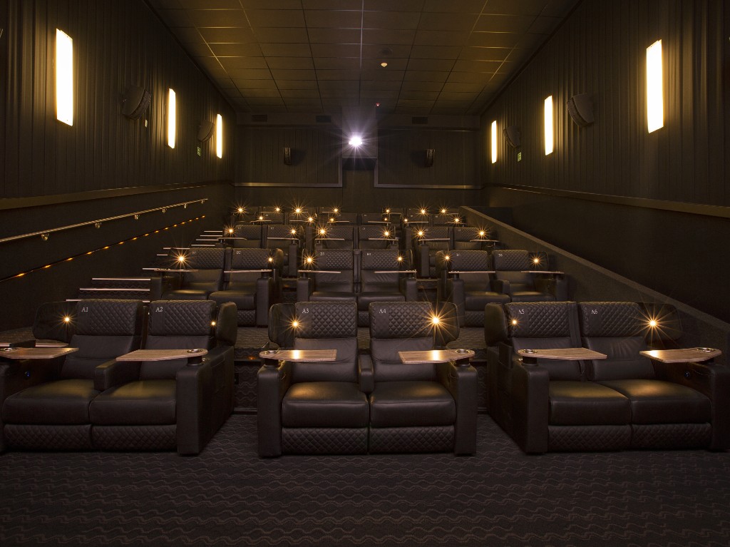 ¡Cine exclusivo! Renta una sala para ti solo o con tu familia