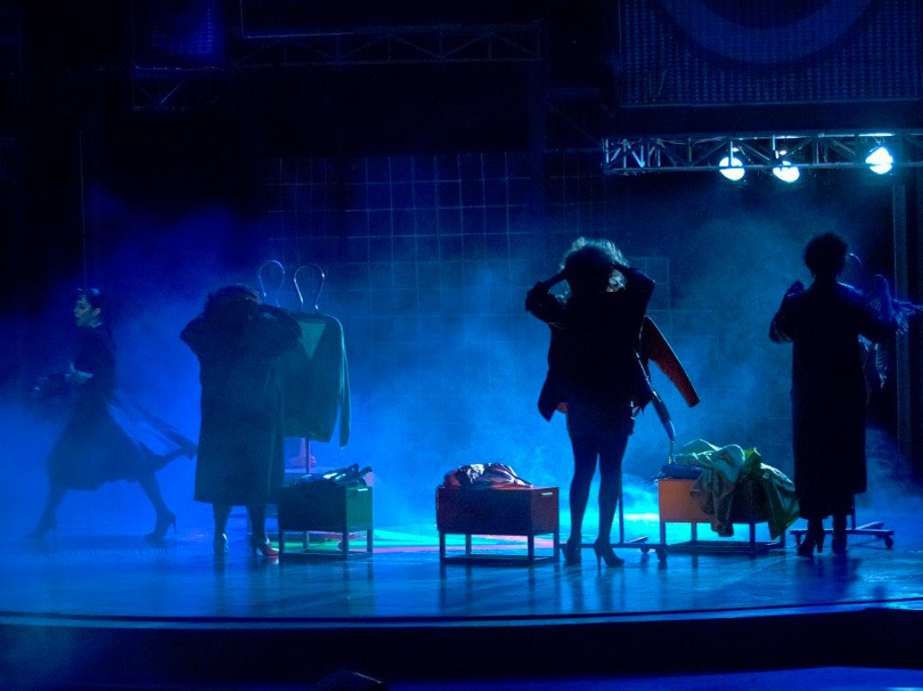 Mentiras, el musical escenario