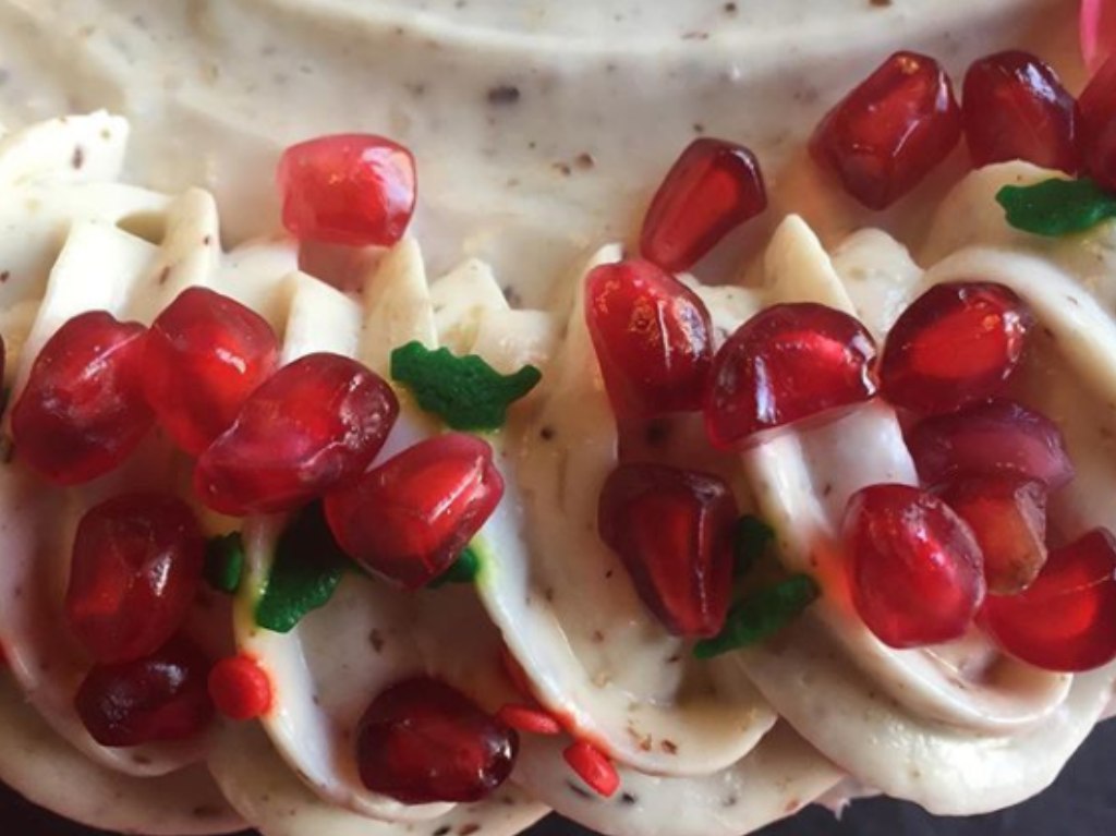 pastel de Chile en Nogada betún