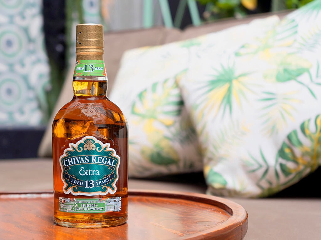 Lo extraordinario y original de México está en la nueva botella de Chivas Regal