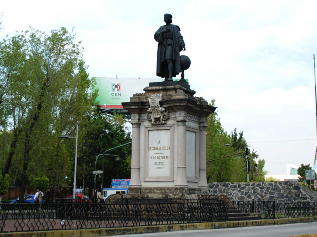 estatua de colon