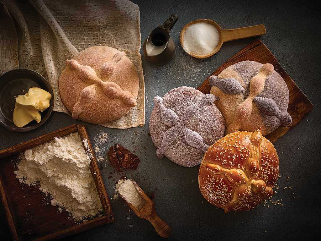 Los mejores 4 sabores de pan de muerto para disfrutar esta temporada