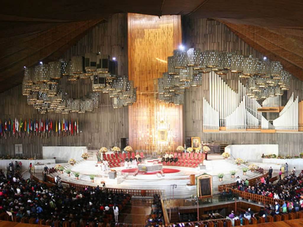 Basílica de Guadalupe feligreses