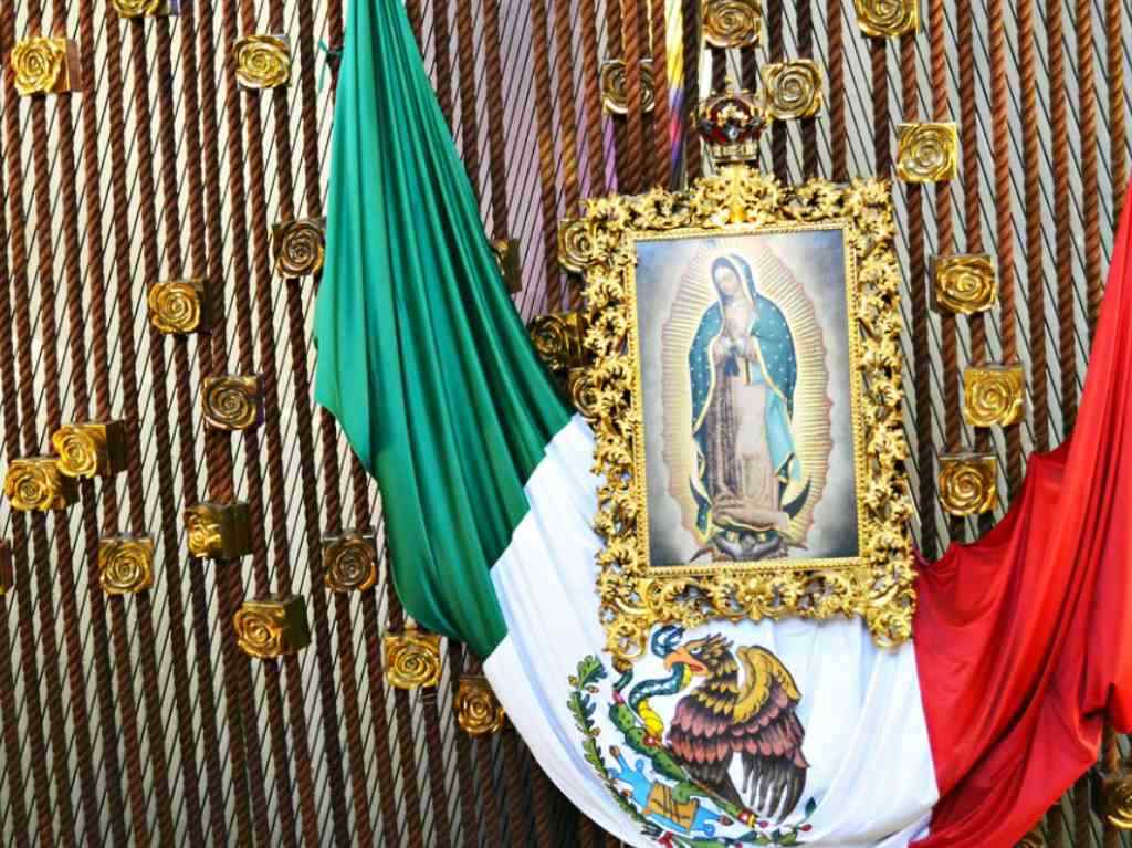 Basílica de Guadalupe virgen