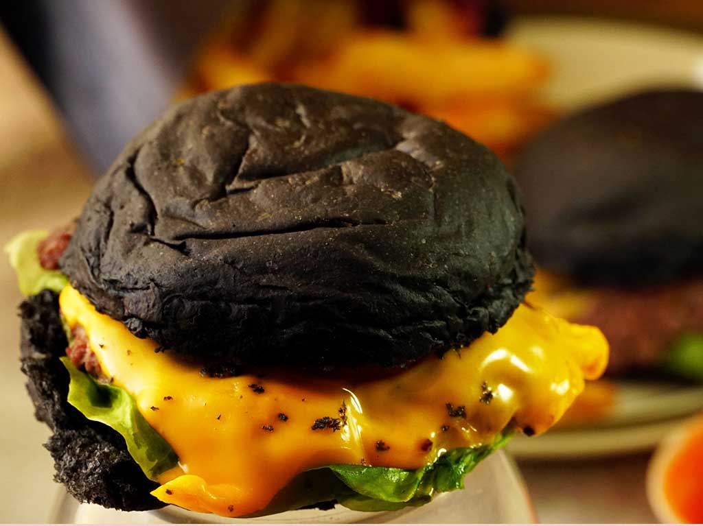Blacks MX: hamburguesas negras a domicilio en CDMX